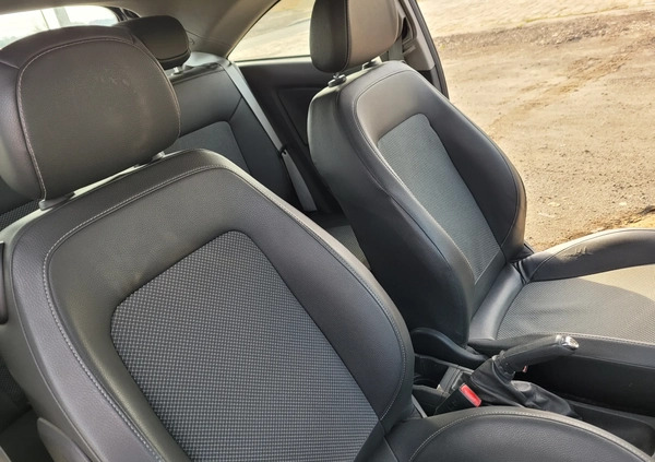 Opel Corsa cena 4500 przebieg: 260000, rok produkcji 2007 z Zawichost małe 46